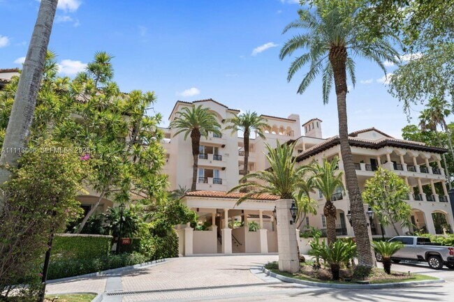 Building Photo - 19143 Fisher Island Dr