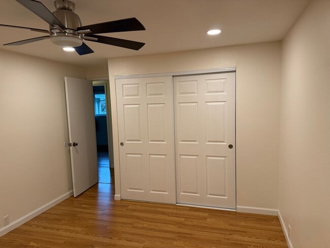 Building Photo - Beautiful 4 bedroom, 3 bathroom home in Eugene! MOVE IN SPECIAL!