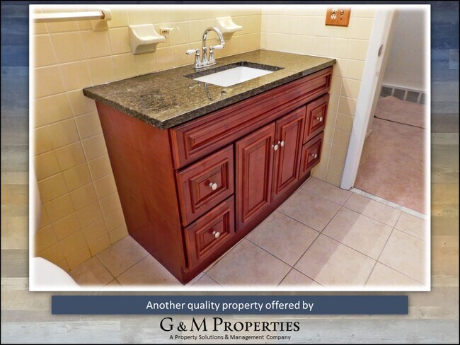 Building Photo - 3-Bedroom Single-Family Rental in the heart of Brighton!