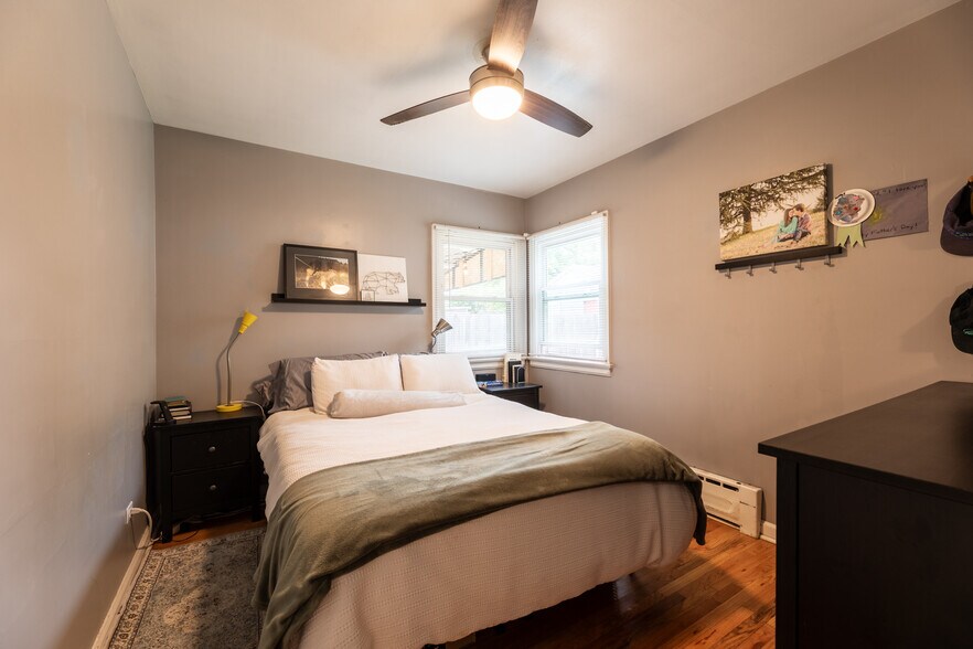 Building Photo - 4591 Wyandot St