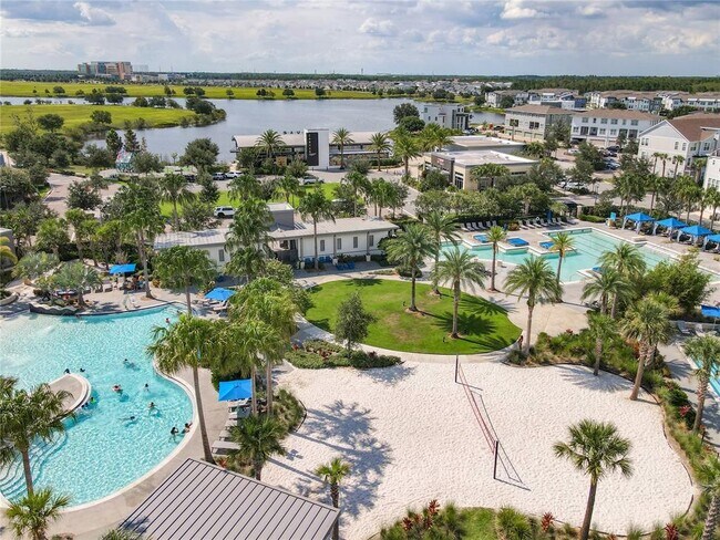 Building Photo - 13181 McMillan Dr