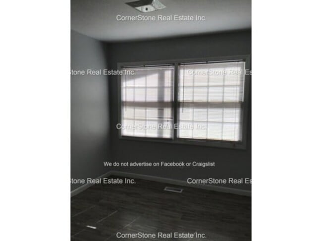 Building Photo - 7326 Ryan St