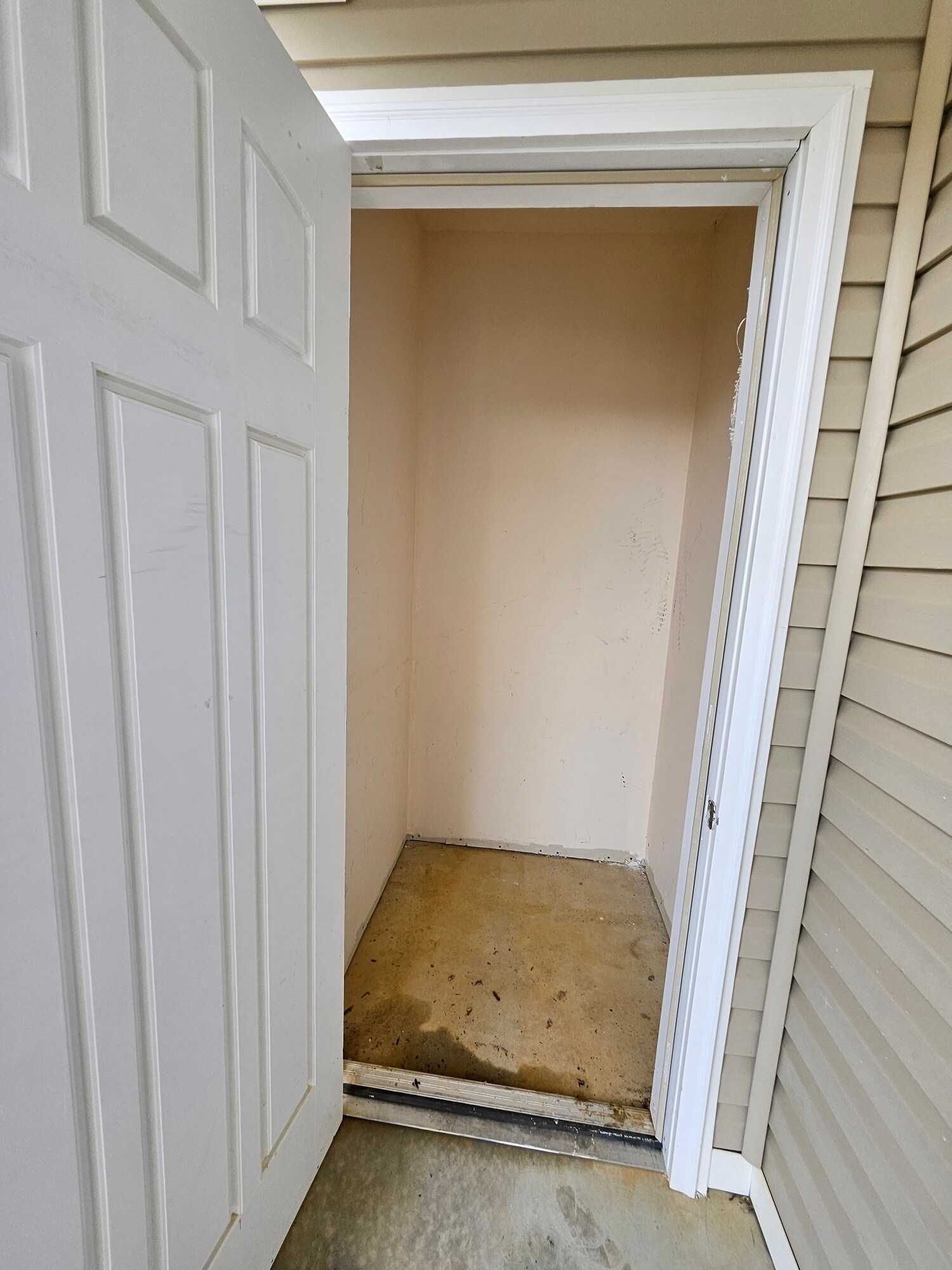 Building Photo - 315 Twisted Oak Dr NW