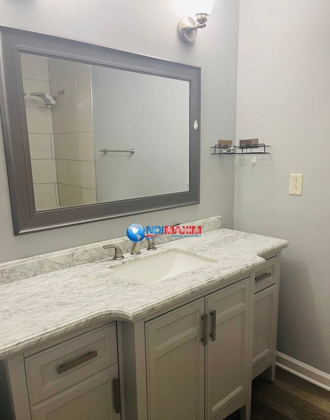 Building Photo - Cozy ranch in the BROOKWOOD cluster in Sne...