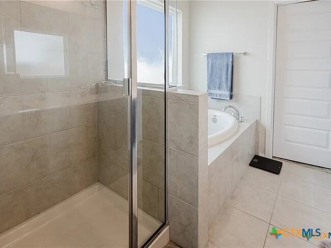 Building Photo - 228 Sage Meadows Dr