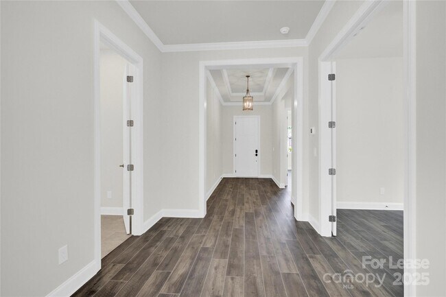 Building Photo - 4733 Anise Cir