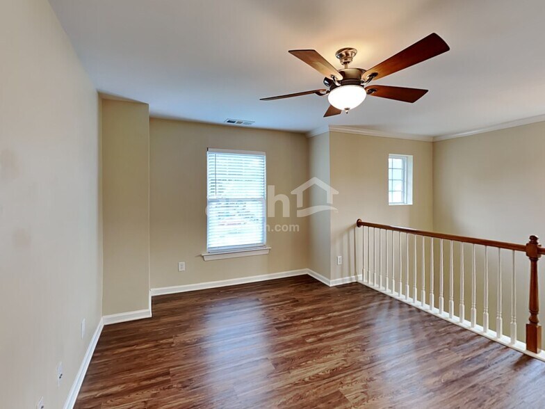 Building Photo - 7860 Keepsake Ln