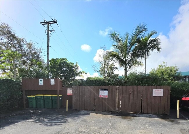 Building Photo - 14500 SW 88th Ave