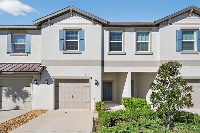 Primary Photo - 10349 Trumpet Honeysuckle Wy