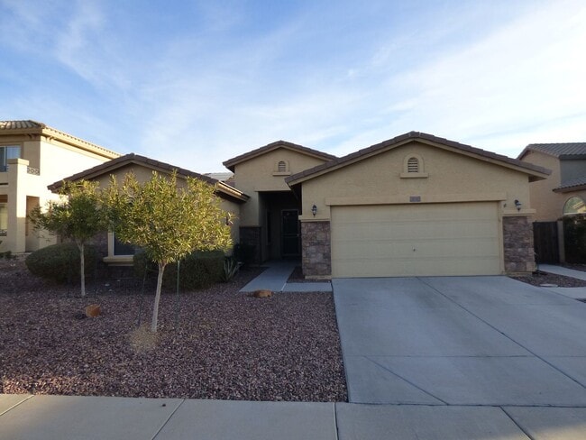 Building Photo - 4 bedroom home with SOLAR and all appliances!