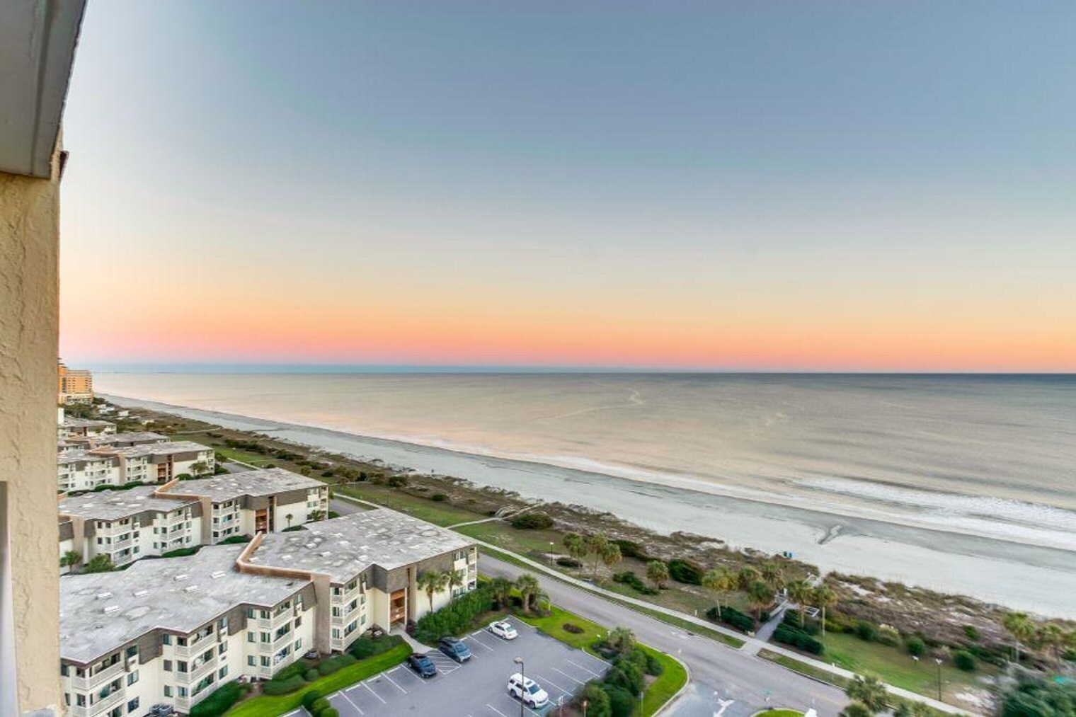 Building Photo - 5523 N Ocean Blvd