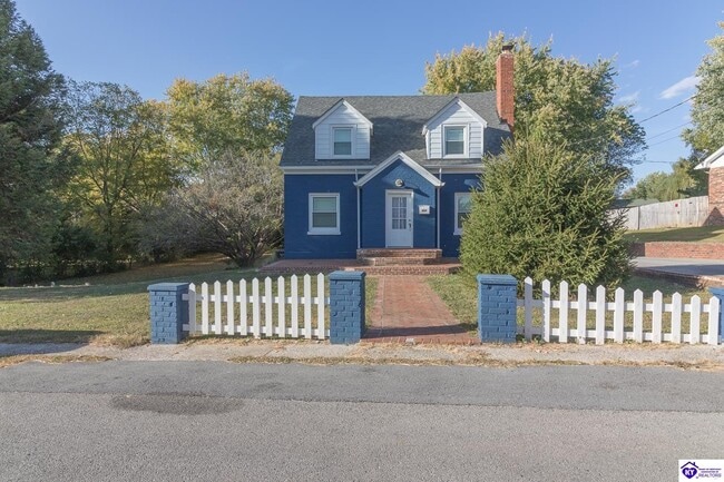 Primary Photo - 307 Central Ave