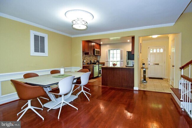 Building Photo - 5153 Westbard Ave