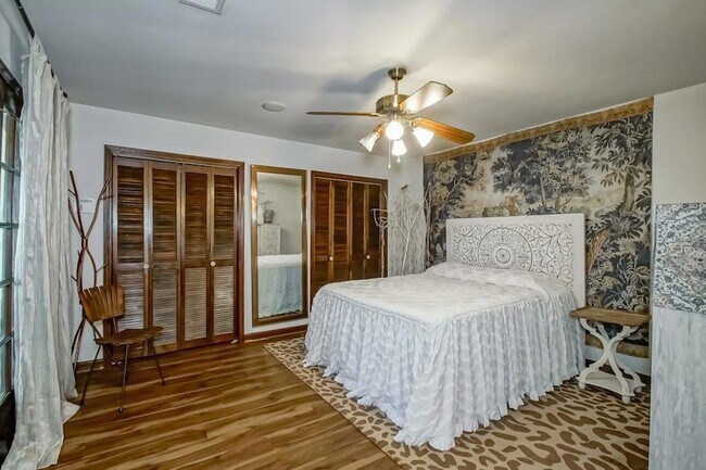 Building Photo - 131 Kingston Dr