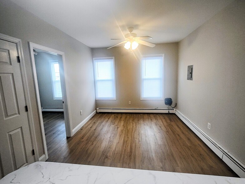 Building Photo - 110 Franklin St