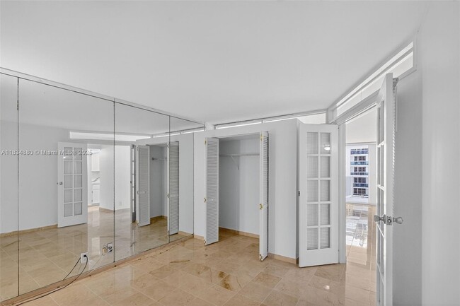 Building Photo - 2401 Collins Ave