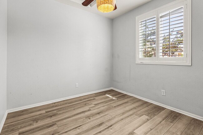Building Photo - 1636 Avenida Aviare