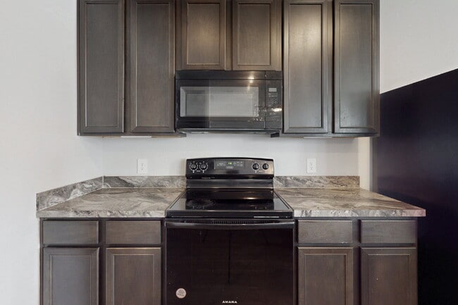 Building Photo - 968 Rice Dr