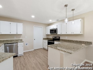 Building Photo - 7622 Alverstone Way