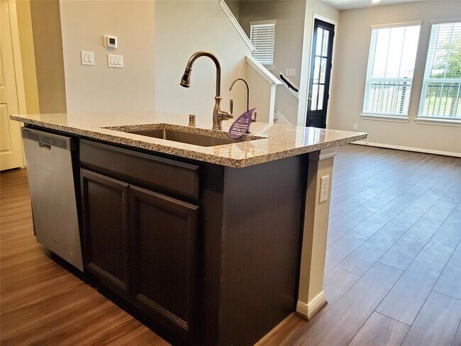 Building Photo - 9445 Towne Lake Pkwy