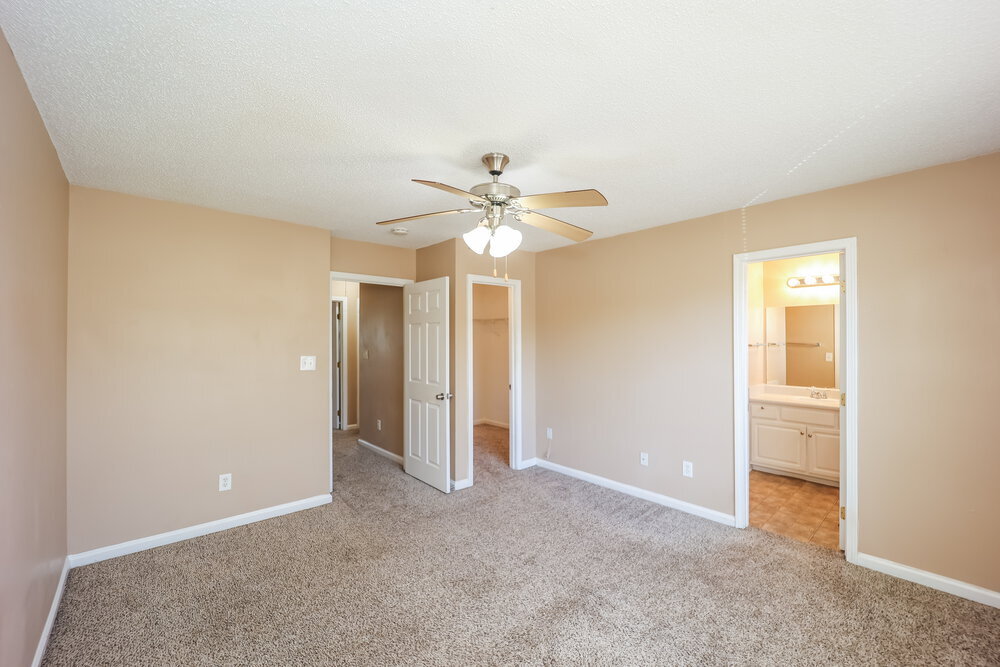 Building Photo - 2361 Brianna Dr