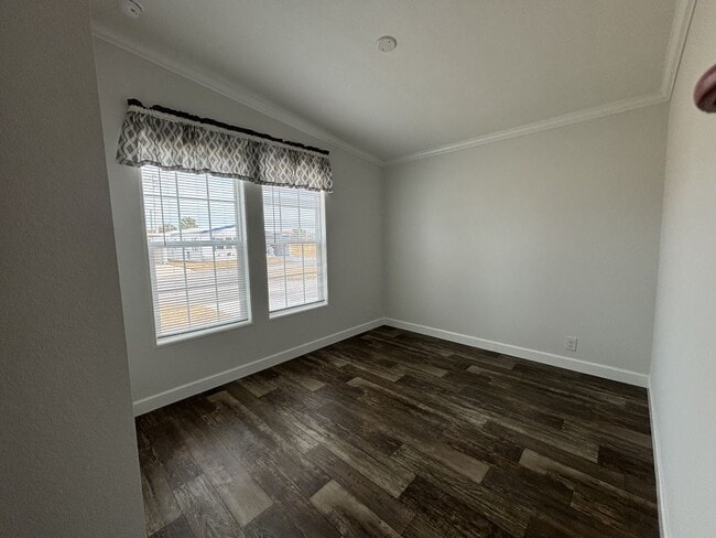 Building Photo - 1 Kimberly Ct