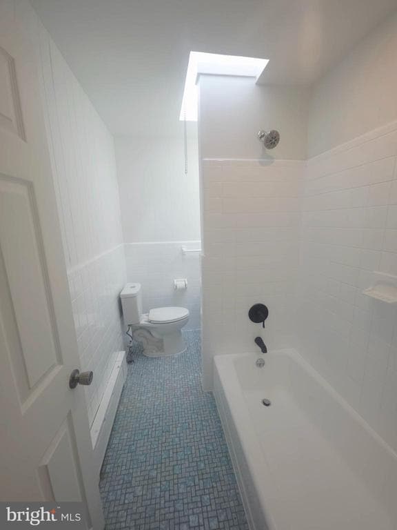 Building Photo - 154 N Carol Blvd