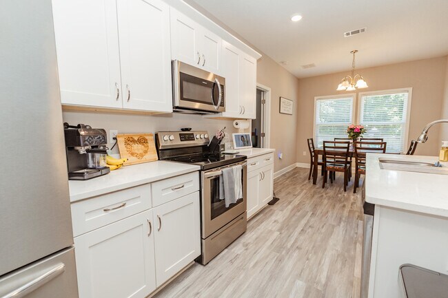 Building Photo - 1512 Long Needle Ct