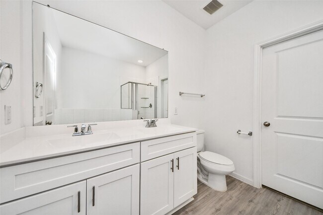Building Photo - 14817 Ash Landing Dr