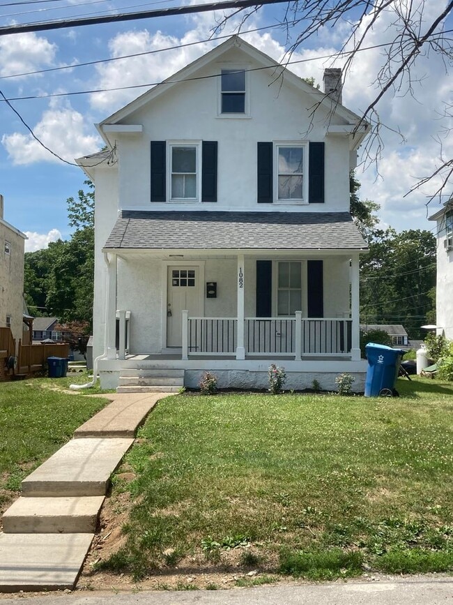 Building Photo - Newly Renovated - 4 Bed / 1.5 Bath Home - Lower Gwynedd Township