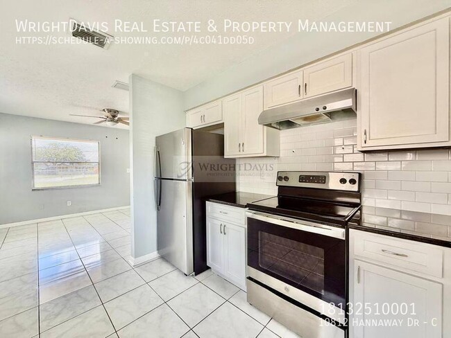 Building Photo - 10812 Hannaway Dr