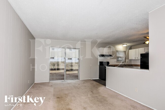 Building Photo - 14389 Wild Fox Ct
