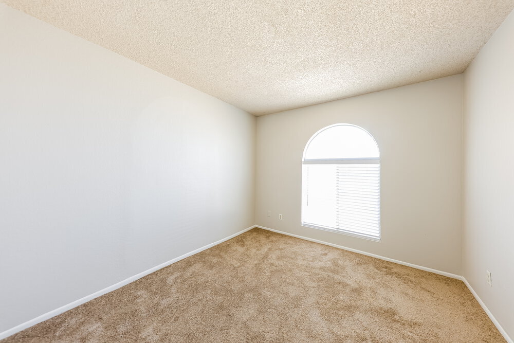 Building Photo - 4323 W Piute Ave