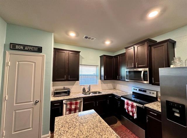 Building Photo - 5409 Zara Dr