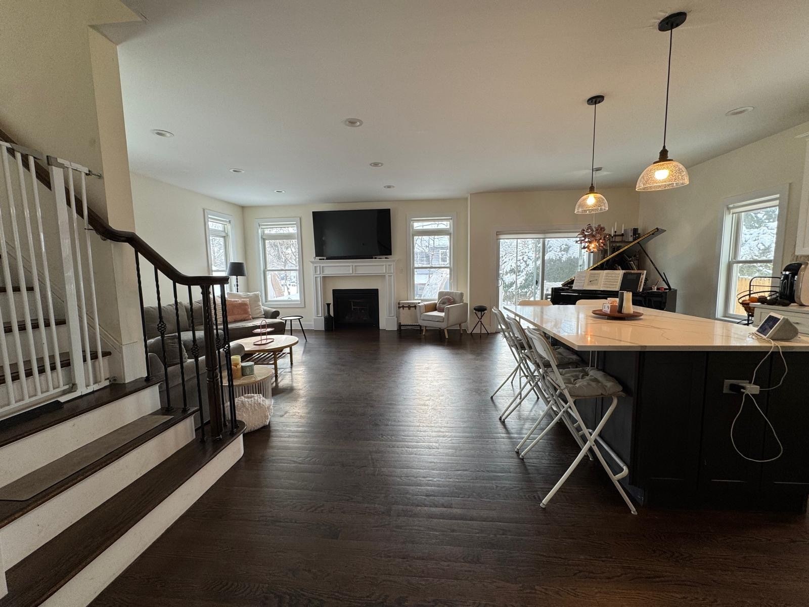 Building Photo - 94 Park Ave