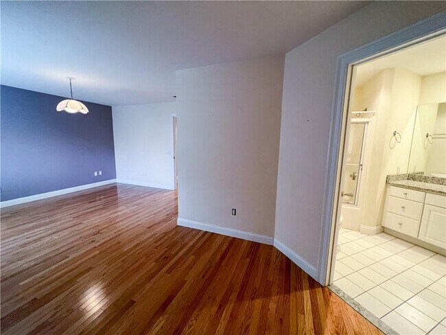 Building Photo - 39 Eagle Dr