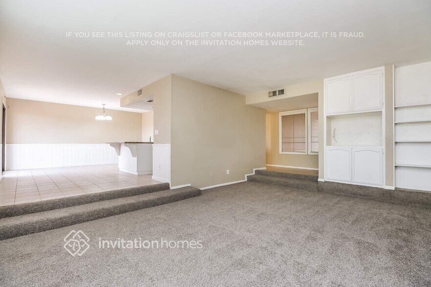 Building Photo - 331 S Cholla St