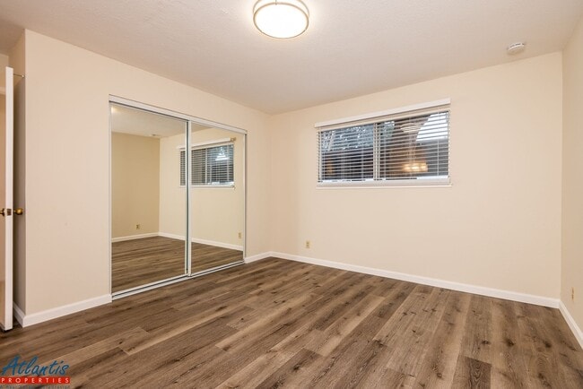 Building Photo - Mission Grove | Gated Complex | Remodeled | Central A/C