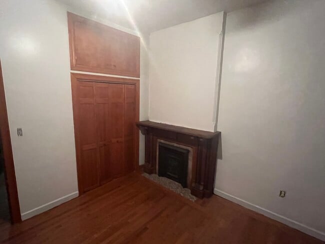 Building Photo - 83 Lefferts Pl