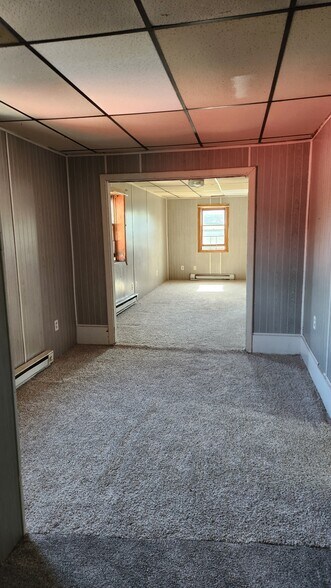 Building Photo - 113 N Miami St