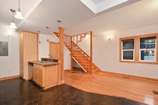 Building Photo - 8752 Dayton Ave N