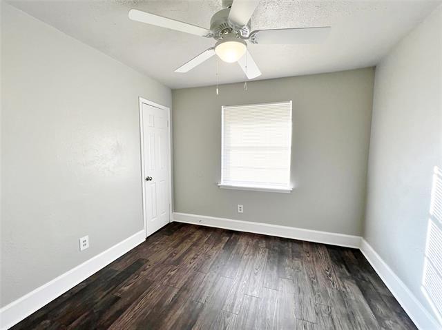 Building Photo - 5301 Mansel Ln
