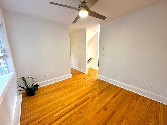 Building Photo - 55 Woodland Pl