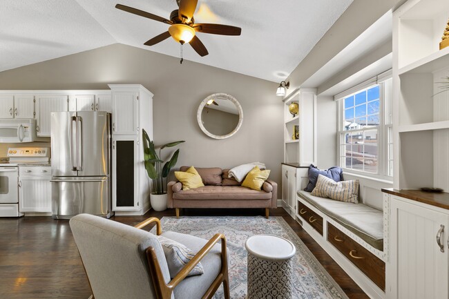 Building Photo - 7535 Churchwood Cir