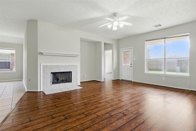Building Photo - 4827 Claymill Ct