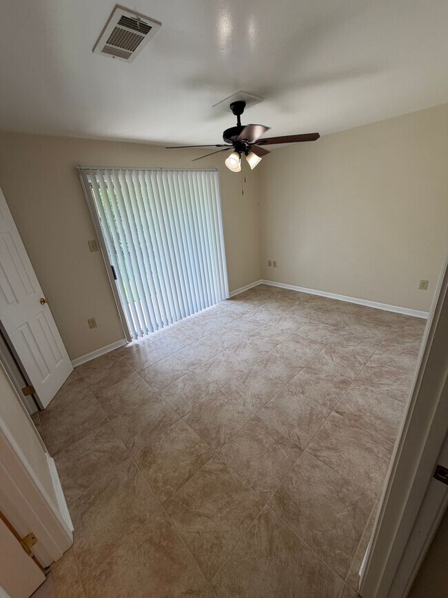 Building Photo - 8154 Jefferson Park Dr