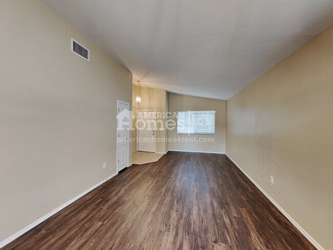 Building Photo - 6813 W Pebble Shore Court