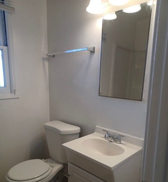 Building Photo - 4820 W Slauson Ave