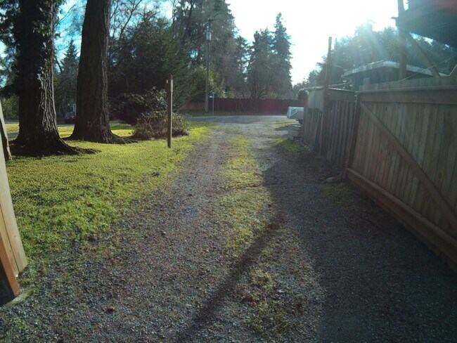 Building Photo - 15010 26th Ave NE