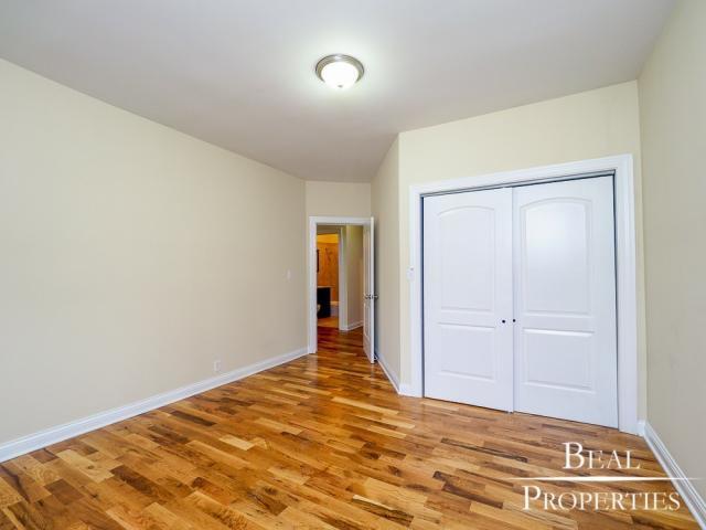 Building Photo - 2 bedroom in CHICAGO IL 60640